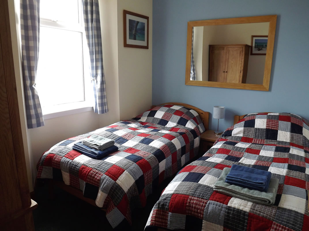 Twin Bedroom Adjusted
